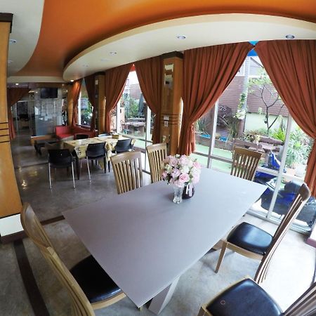 S2S Boutique Resort Банкок Екстериор снимка