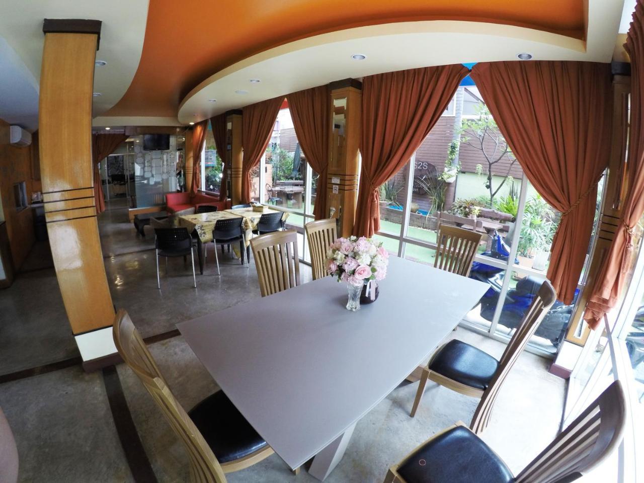 S2S Boutique Resort Банкок Екстериор снимка