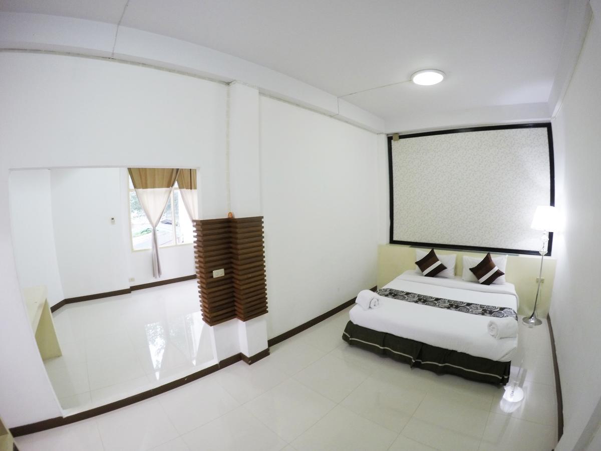 S2S Boutique Resort Банкок Екстериор снимка